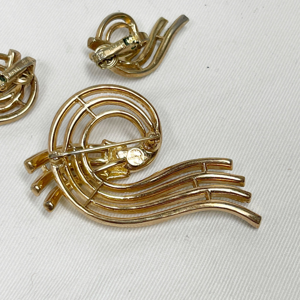 Vintage Crown Trifari Gold Tone Baguette Rhinestone Brooch & Earring Set