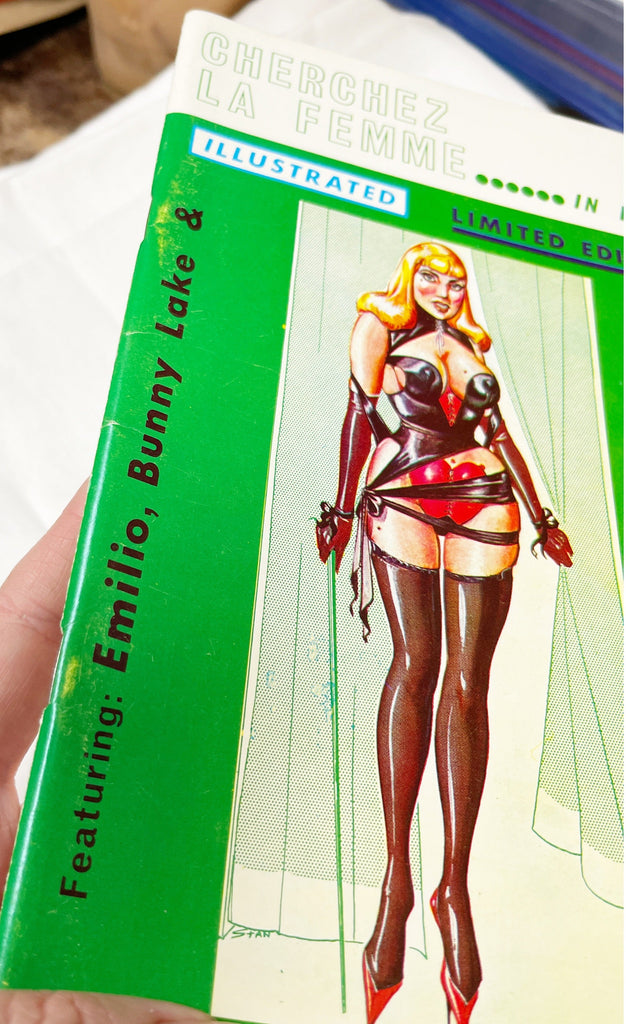 Vintage Cherchez La Femme In Drag Booklet Magazine