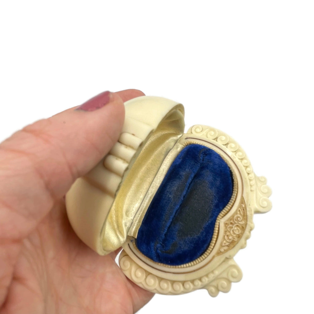 Vintage Art Deco Double Ring Box