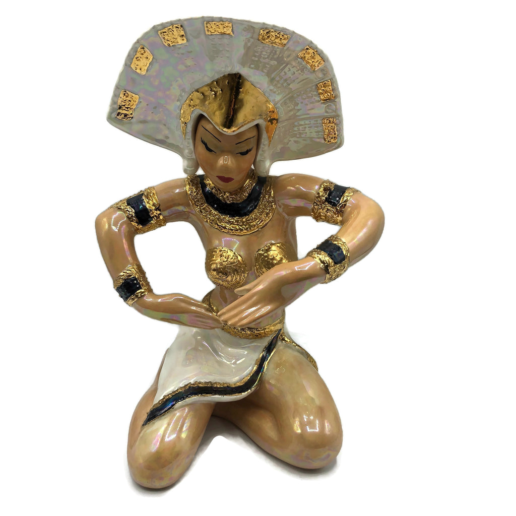 Vintage 1950’s Pair of Asian Ceramic Figurines