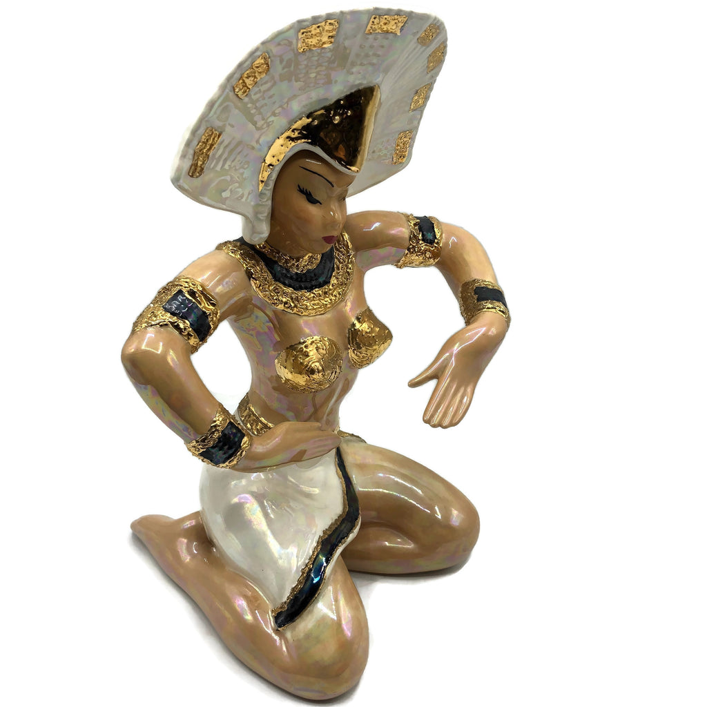 Vintage 1950’s Pair of Asian Ceramic Figurines