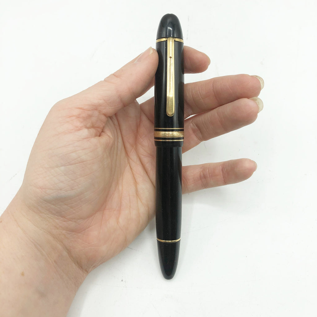 Vintage Montblanc Meisterstuck Black Fountain Pen