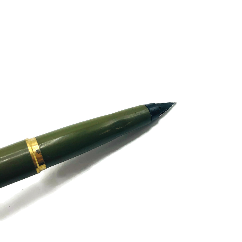 Vintage Parker 45 Fountain Pen