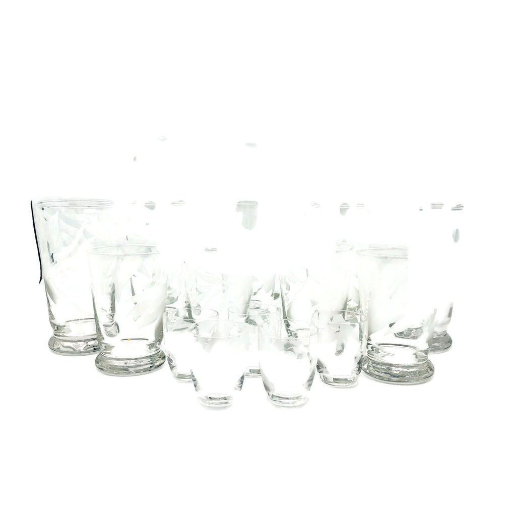 Vintage Frank Oda Etched 17 Piece Drinking Glass Set