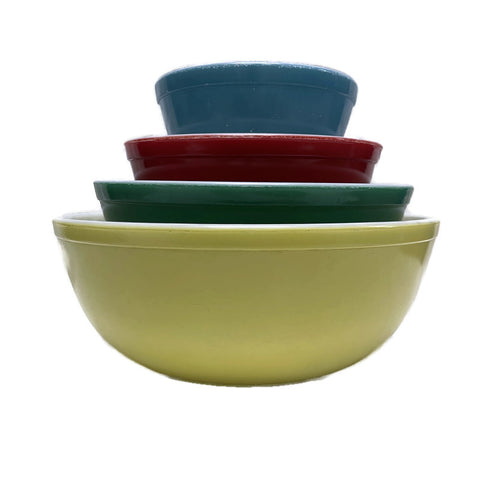 Vintage Pyrex Primary Colors Mixing Bowl Set  of 4