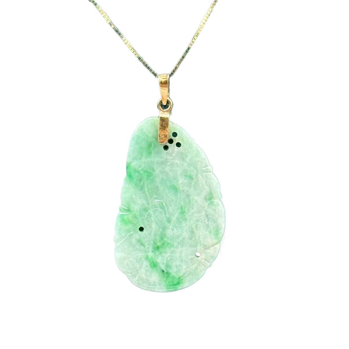Vintage 14K Yellow Gold Necklace With Carved Jade Pendant
